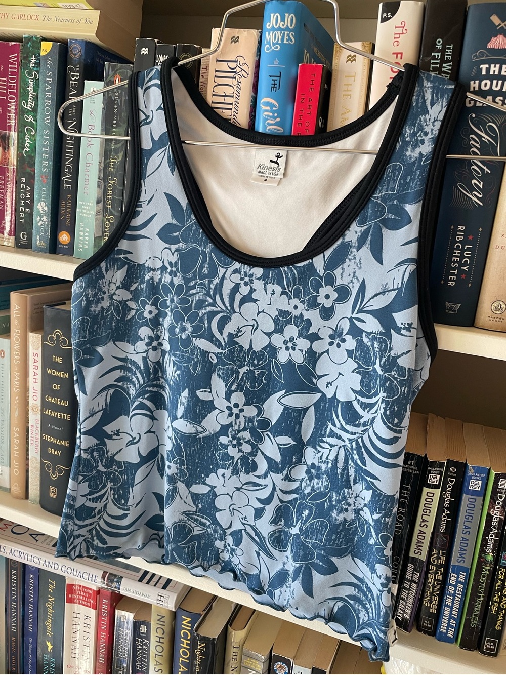 Vintage early 2000s y2k tropical floral print racer back active crop tank top